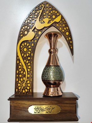 تندیس معلم خاتم کاری