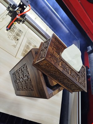 جادستمال کاغذی همراه سطل