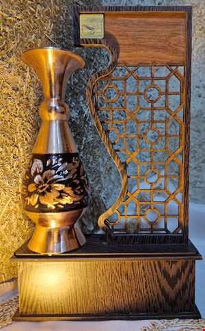 تندیس گلدان الماس تراش